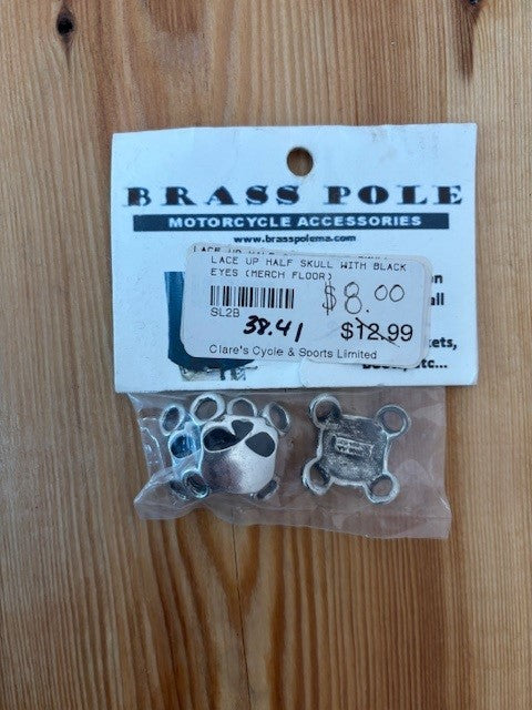 LACE UP HALF SKULL WITH BLACK EYES
